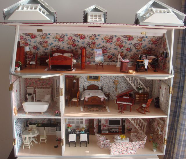 dollhouse3