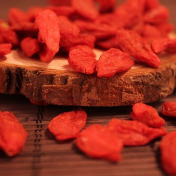 China Supplier OEM Sweet Taste Authentic Natural Dried Wolfberry Goji Berries