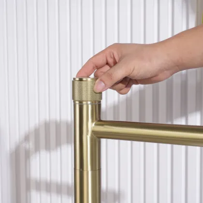 Ouyi Factor Floor Freestanding Bathtub Faucet