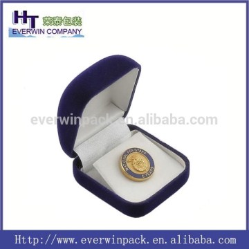 2015 hot sale luxury but cheap badge box with velvet