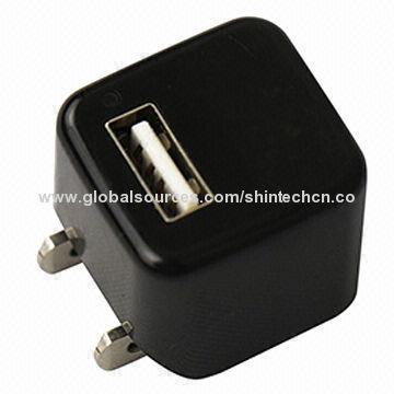 Mini USB Travel Charger with Standard USB Port, 5V DC/1A, Sized 28 x 25 x 29mm