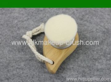 Soft Synthetic Hair Face Cleaning Brush With Bamboo Handle 