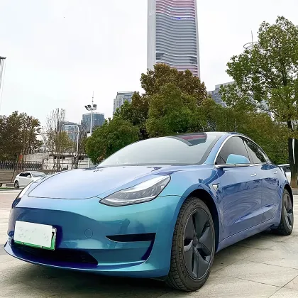 Magic Peacock Green Car Wrap