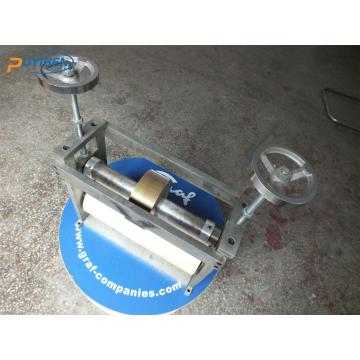 Thin film heating needle roller