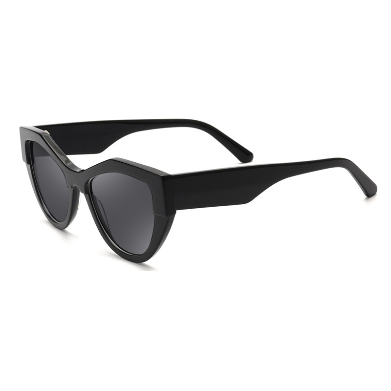 Luxury Traveling Sunglasses For Women