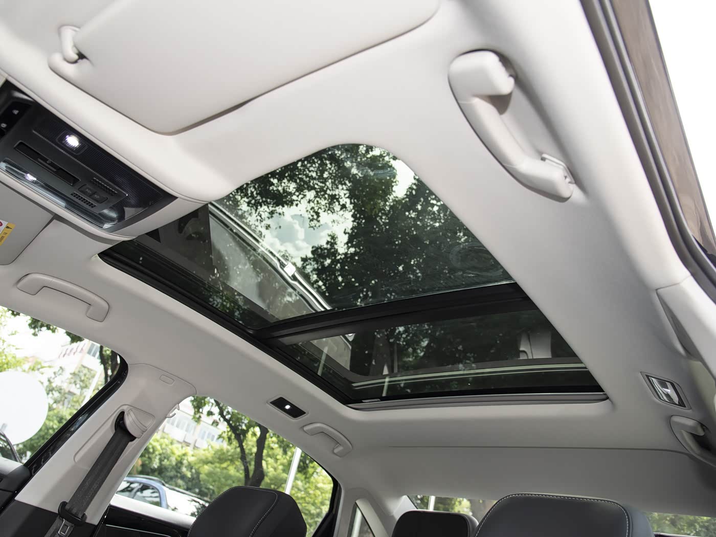 VW Passat 2026 Model 380TSI 