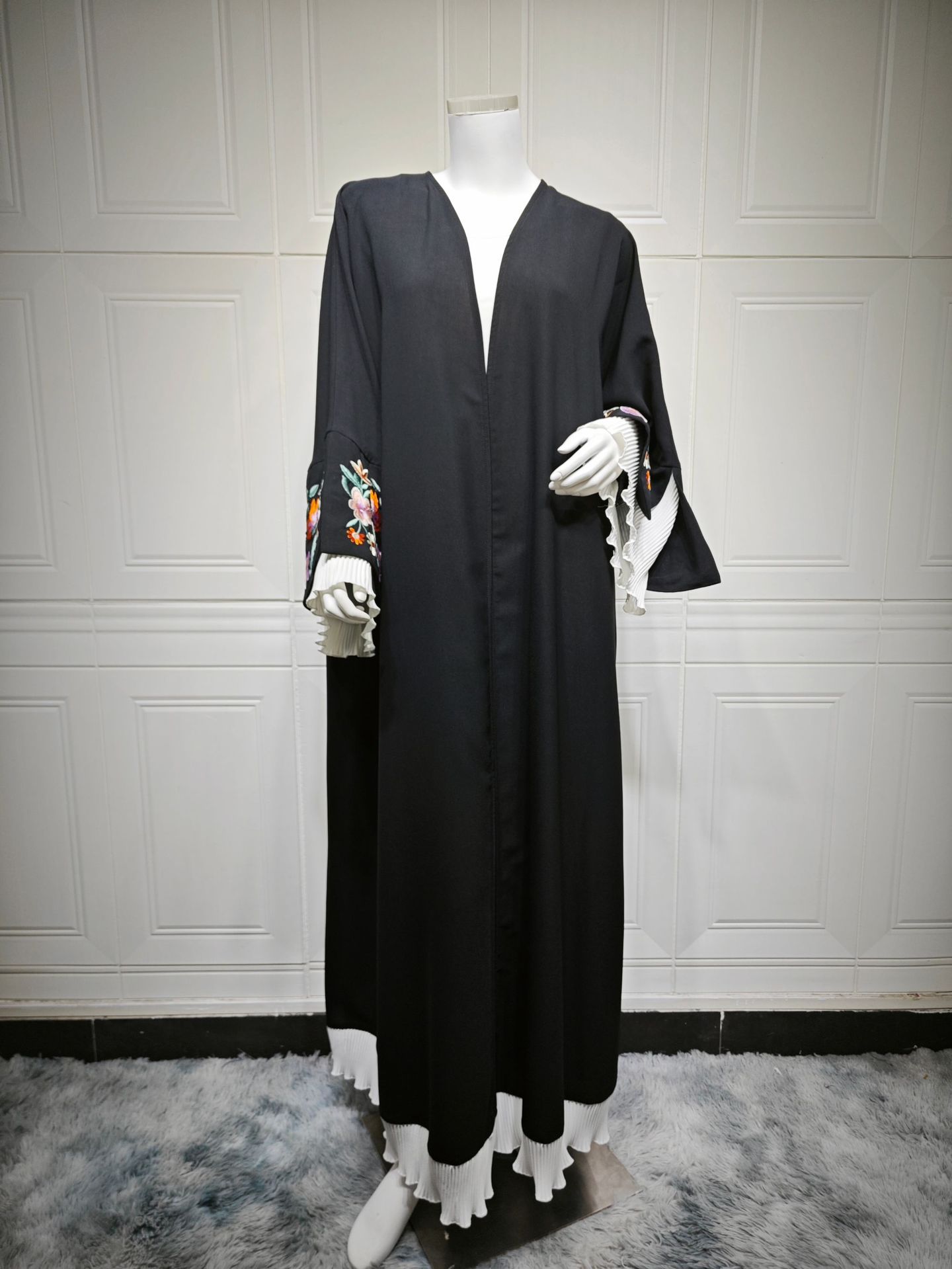 Black Open Kimono Abaya with Floral Sleeve Embroidery