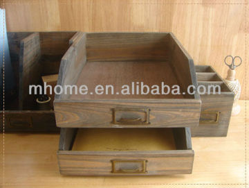 2015 trend style wooden tray with metal deco
