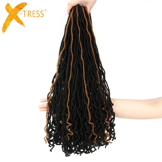 X-TRESS Wholesale Price Popular 4Pcs/Pack Curly Braiding Hair Bundle For Women Heat Resistant Synthetic Braiding Hair Extensions
