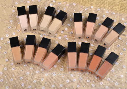 Full Coverage Natural Makeup Liquid Foundation