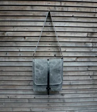 Custom high quality waxed canvas messengers bag