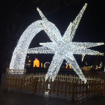 Commercial Christmas Decoration: 3D LED Giant Star Lighting