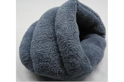 Lamb velvet triangle cat nest sleeping bag