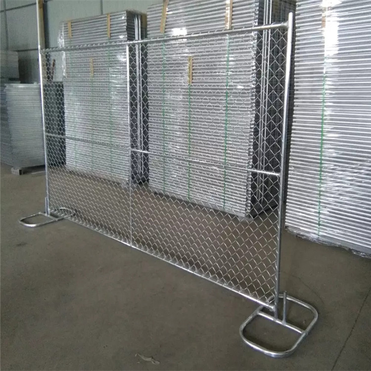 American galvanized chain link fence system for construction