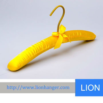 Lioncity S4008 cloth hanger