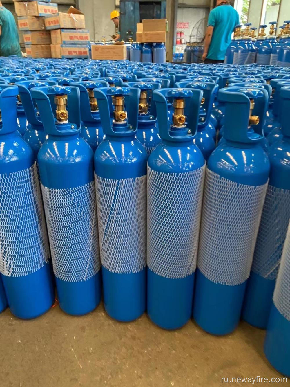 Синий 80 -литровый кислородный цилиндр