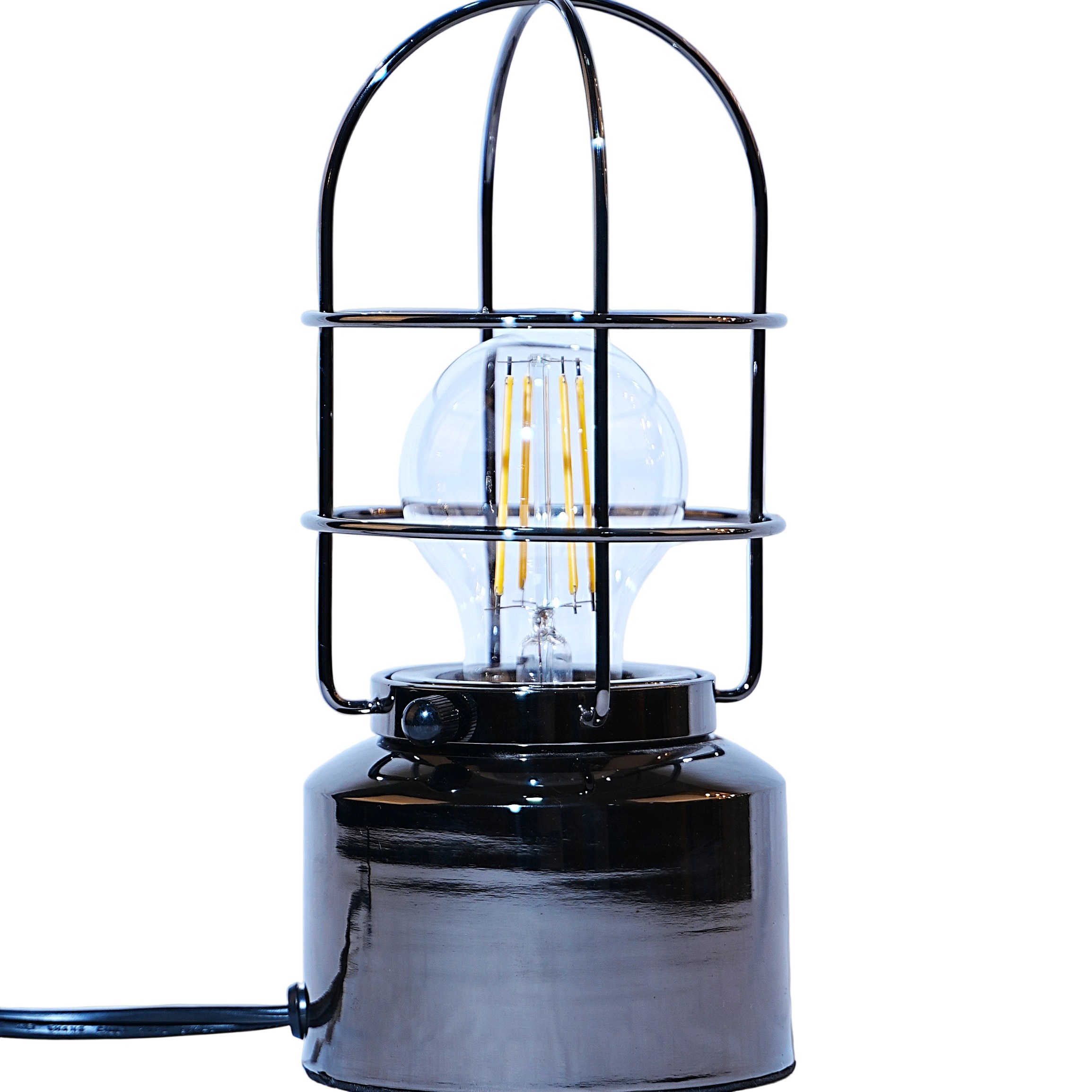 American style table lamp