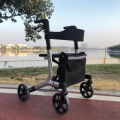 Modieuze lichtgewicht staande aluminium rollator