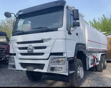 HOWO 6*4 Oil Fuel Tank LPG Tanker Truck