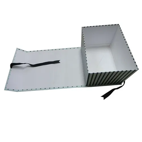 Black and White Striped Flat Folding Gift Box Printing