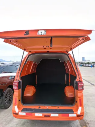 2024 Most Popular LHD Dongfeng Lingzhi EV Mini Truck - Electric Car Van with Lithium Battery