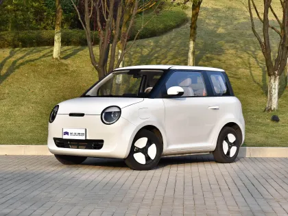 CHANGAN Lumin Electric Mini car