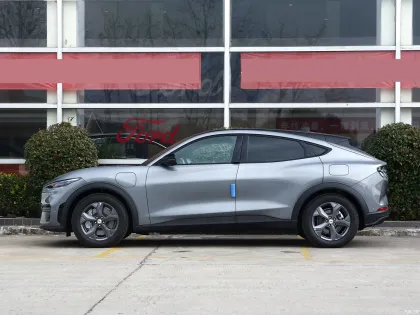 Ford Mustang Mach-E: Long Range High-Speed Electric SUV | New Energy Vehicle