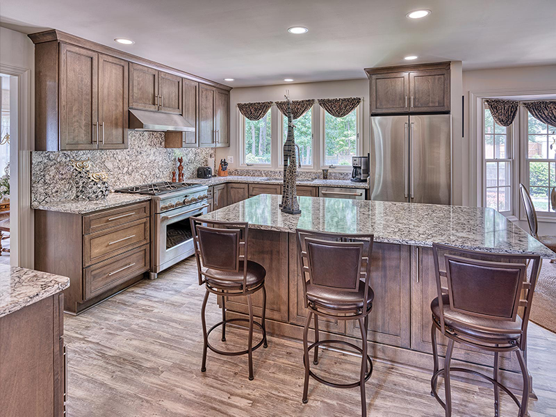 Classic Solid Wood Modular Kitchen Cabinets