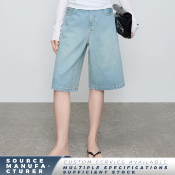 Women Light Wash Wide Leg Culotte Jeans