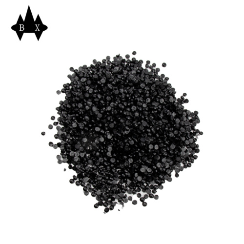 Черные гранулы из ПВХ-сырья для проводов и кабелей