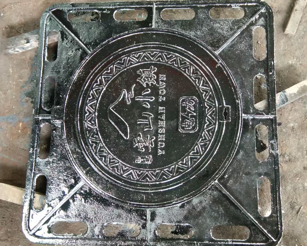 Customized manhole cover 12