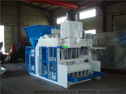 German Zenith 913 Concrete Block Making Machine