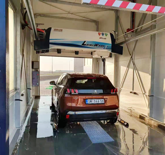 touchless drive through car wash