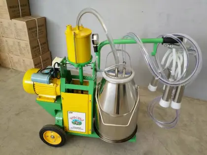 Dairy Milk Processing Machinery: Milking Machine for Cows