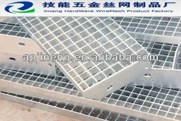 galvanized steel grating ,smooth galvanized steel grating,webforge steel grating,catwalk steel grating