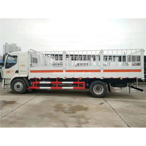 Camion de transport de marchandises dangereuses 4x2 Van à vendre