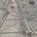 Torre modular estaiada para suporte estrutural