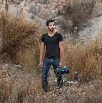 TNE Solar Online UPS Car Power System Vehicle Back Up Battery