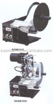 Semi-Automatic label machine