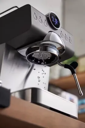 Premium Cold Brew Coffee Maker for Small Spaces