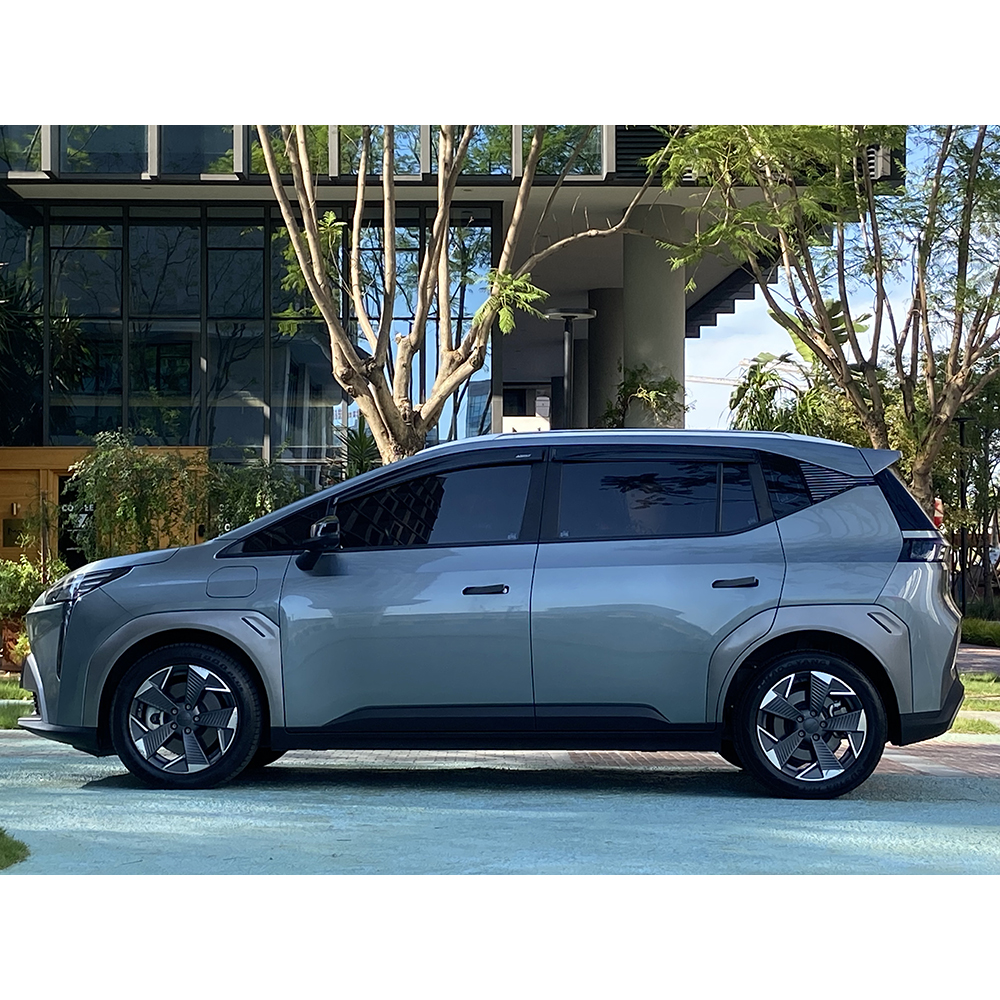 AION Y Plus 70 Smart Edition