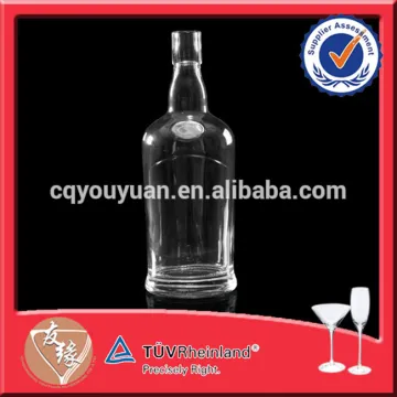Cork Sealing Whisky Bottle Long Neck Crystal White Glass Bottles 700ML Whiskey Bottle
