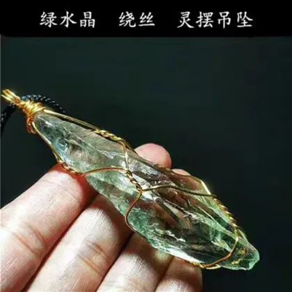 Natural rock sugar green crystal backbone