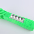 Uso de la linterna recargable portátil LED Torche LED