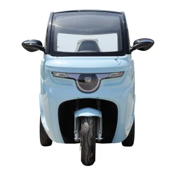 Doorless and Convenient Three-Wheeled Electric Vehicle