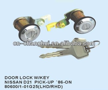 Door lock with key For Nissan D21 PICK-UP