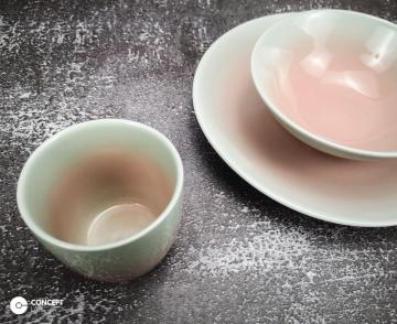 Reactive glazed stoneware dinner set