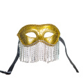 Máscara de máscaras com borla de corrente frisada