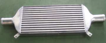Plate-fin heat exchanger Auto Aluminum Intercooler