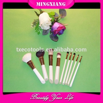 Custom professional makeup brush tools with makeup pouch
